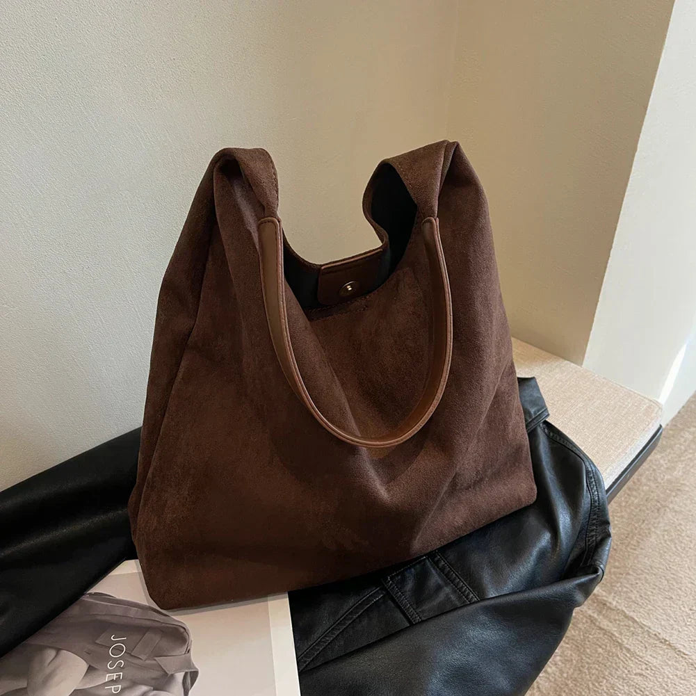 Freja™ – Myk Semsket Skulderveske